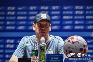 斯卢茨基：我以为有些事件可能我没法扭转时，我感触是时辰脱离了