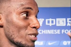法比奥花式夸大稀哲：你应该去皇马的 或者阿森纳也行 你太疯狂了