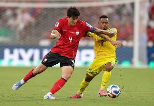 德媒：金玟哉向本土球迷赠票，拜仁韩国行门票售罄