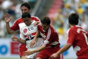 张力：拜仁正本有望2007年对阵国足，但时任FIFA主席布拉特过问