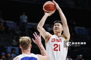 媒体人：乌拉圭差点惹急好脾性的大秋 也算提前适应西亚队幼作为
