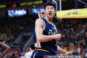 京媒：本月初王少杰已经回归北控训练 此刻看来或许率是留队