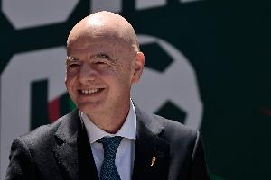 德足协监事会主席：因凡蒂诺应该辞职，他执掌FIFA情况就不会扭转