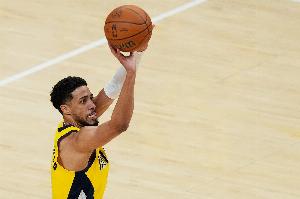 哈利伯顿：我以为自己是最好的控卫 NBA球员都该有这种设法