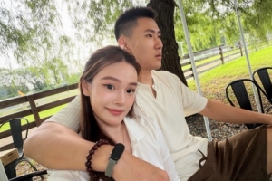 放松一下！吴昌泽的老婆晒近照：牧场日志