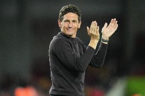 3-0胜热刺！幼蜜蜂主帅：每人都他的战术打算，赛前我就很有信心