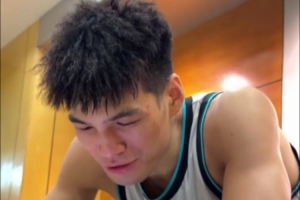 龙狮游乐。黀art4《让豆包猜自己是谁》之广工&清华“宿涤妆组