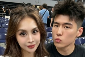 甜美时光！陈家政女友晒合照：???ASEN???演唱会
