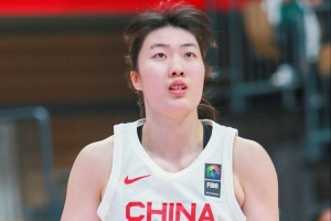 有进取了！罗欣棫全场三分4中2&罚球5中3 得到13分6篮板