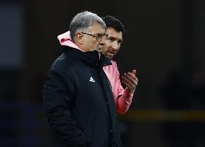 马蒂诺：没有哪支球队能在92、93甚至95分钟的角逐全程限度住梅西