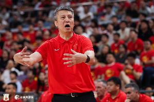 郭士强：我们开局攻防俱佳 第二节一些进攻单一化导致射中率下滑
