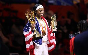 从幼赢到大！杰基·杨高中/NCAA/WNBA/三人五人奥运/世界杯都夺冠