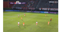 杰出！武磊将自己“抛出”甩头破门，本场传射立功！海港4-0当先