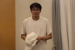 丁彦雨航谈不沉球投篮：这是有肯定三分射中率的额表技术包
